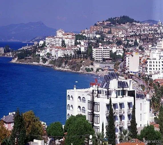 Hotel Melike Kusadasi 2*,