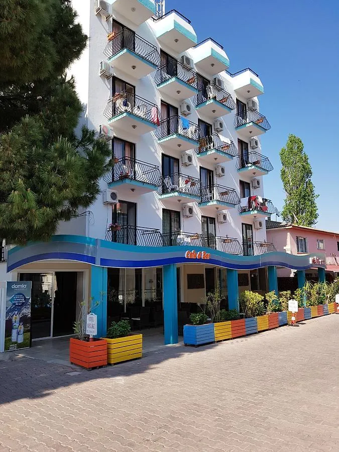 Hotel Melike Kusadasi 2*,